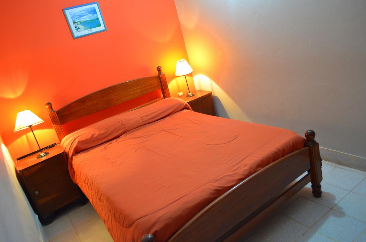 Hostal Alamo Cafayate Dış mekan fotoğraf